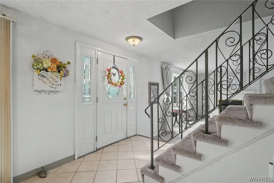 54 Harrogate, Buffalo, NY 14221 - #3