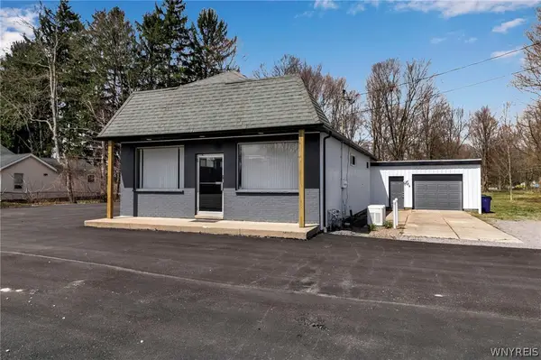 12482 Broadway Street, Alden, NY 14004