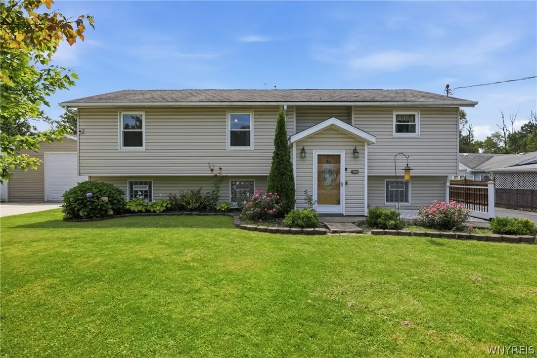 6525 Woodside Place, Niagara Falls, NY 14304 - #1