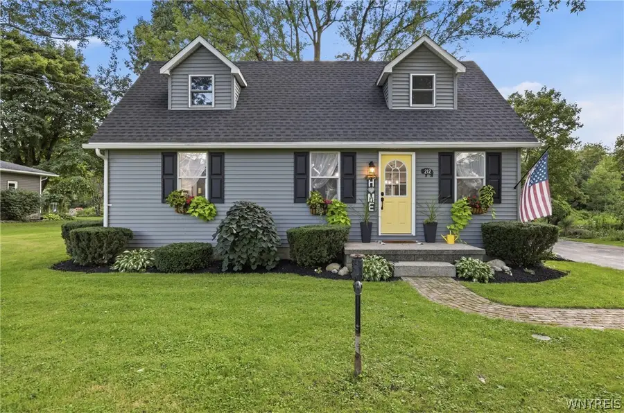 212 Schwartz Road, Lancaster, NY 14086 - #2