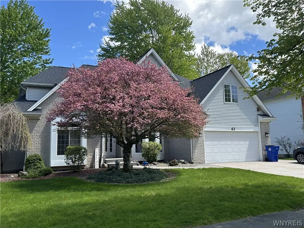 43 E Pinelake Drive, Amherst, NY 14221 - #1