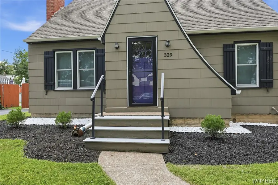 329 Walton Drive, Buffalo, NY 14226 - #2
