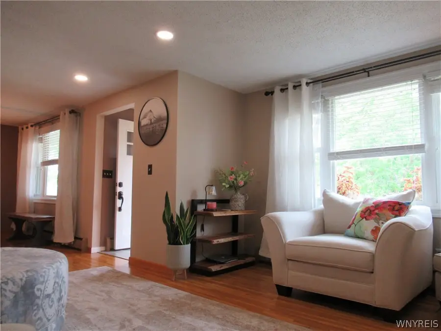 6 Madaline Lane, Depew, NY 14043 - #3
