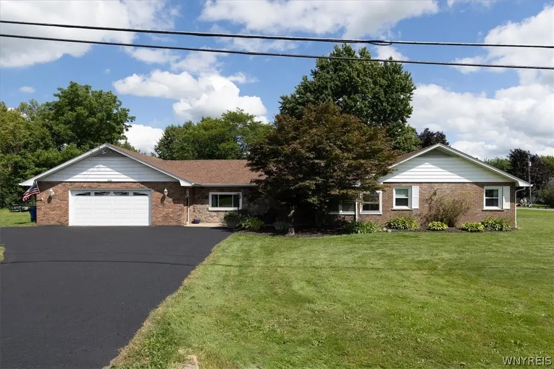 5783 Joanne Drive, Sanborn, NY 14132 - #1