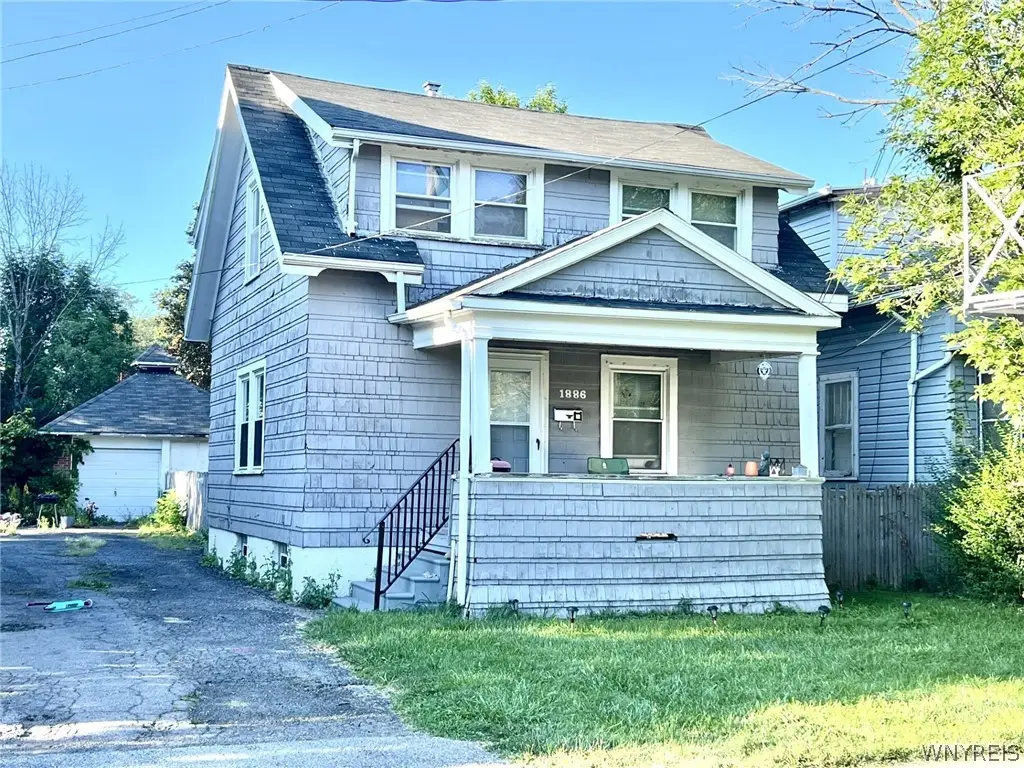 1886 Weston Avenue, Niagara Falls, NY 14305 - #1