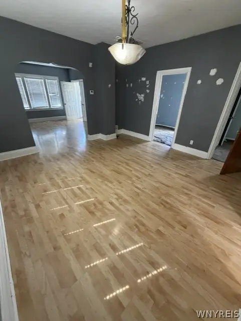665 Ogden Street S, Buffalo, NY 14206 - #3