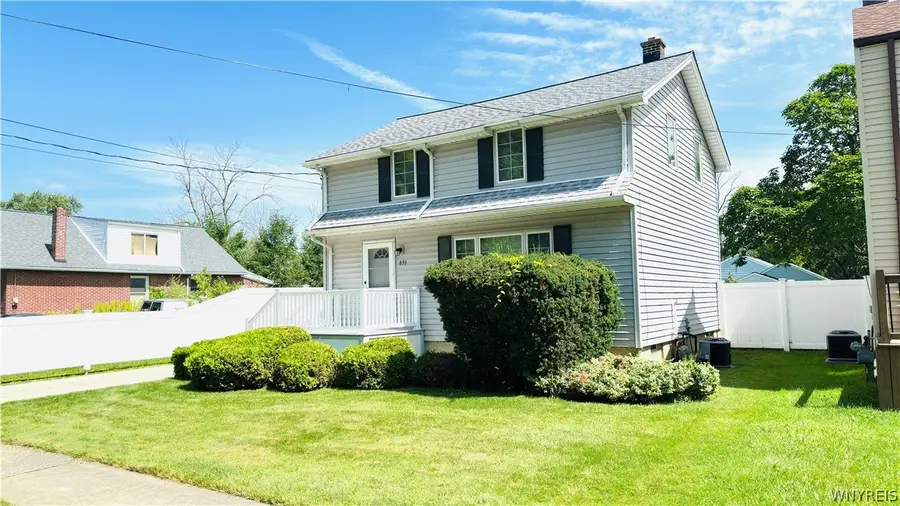 833 92nd Street, Niagara Falls, NY 14304 - #3