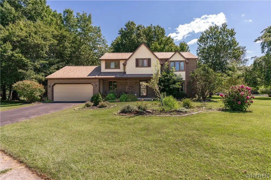 11 Skylark Court, East Amherst, NY 14051 - #1