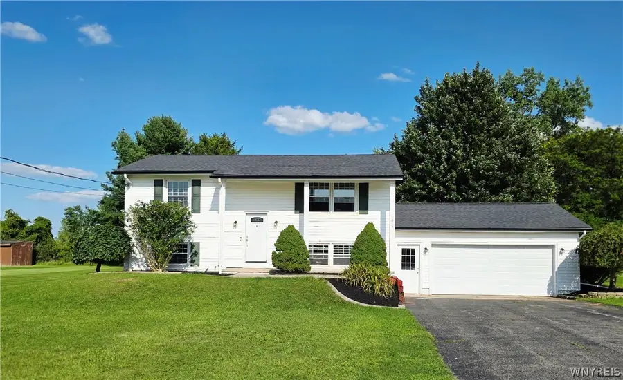 5057 Gasport Road, Gasport, NY 14067 - #3