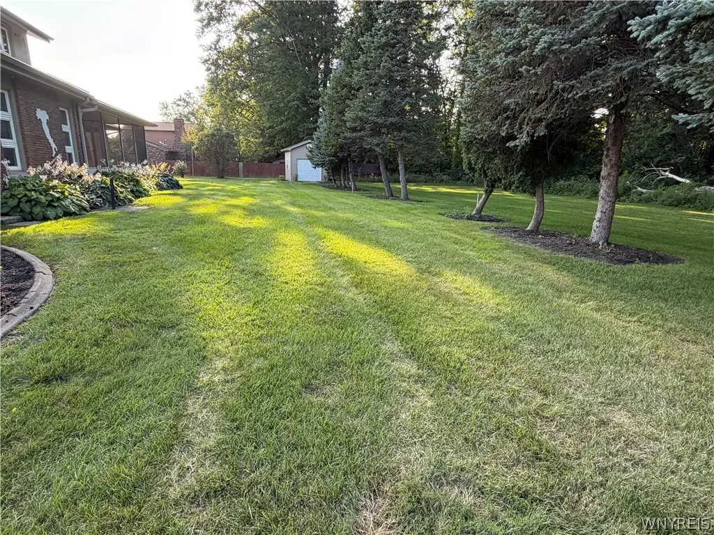 Effie Drive N, Niagara Falls, NY 14304 - #1