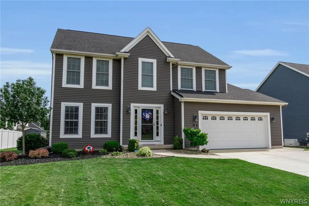 26 Hidden Meadow Crossing, Lancaster, NY 14086 - #1