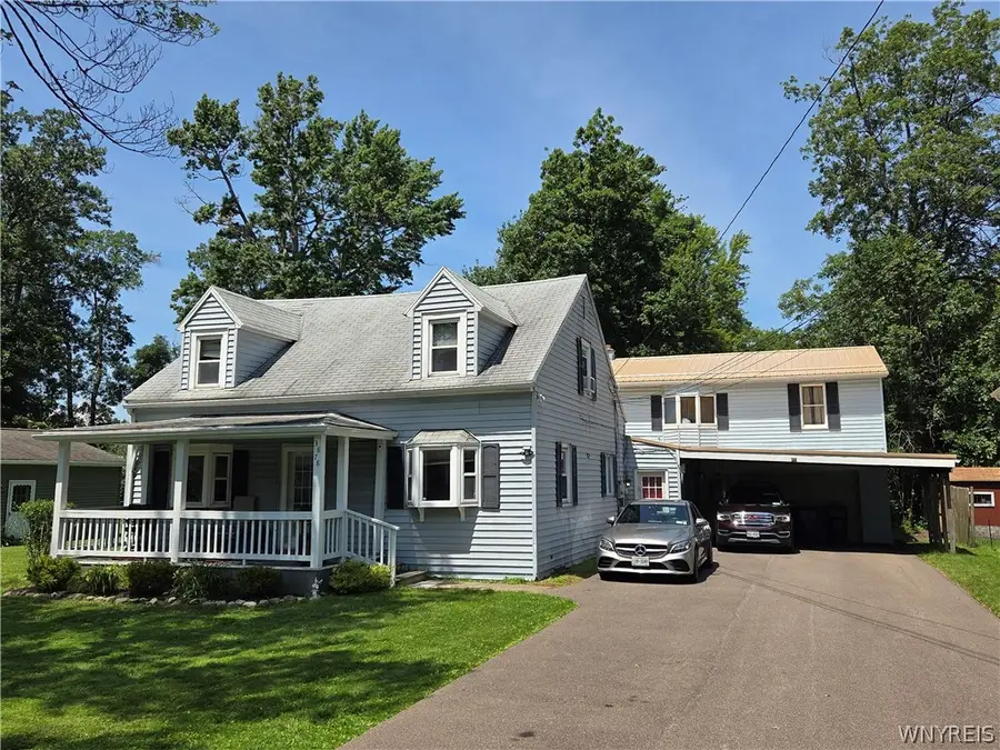 3878 Dartmouth Street, Hamburg, NY 14075 - #2