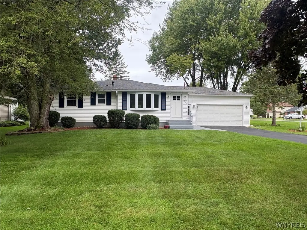 7384 Nash Road, North Tonawanda, NY 14120 - #1