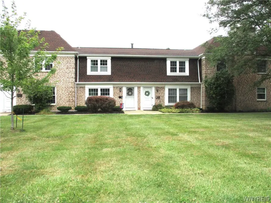 105 Carriage Drive #6, Orchard Park, NY 14127 - #2