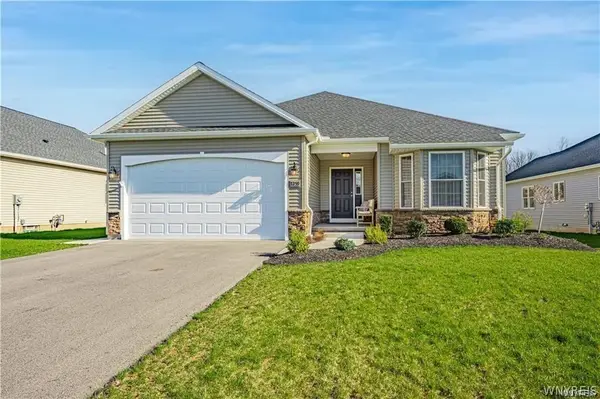 7036 James Francis, Lockport, NY 14094