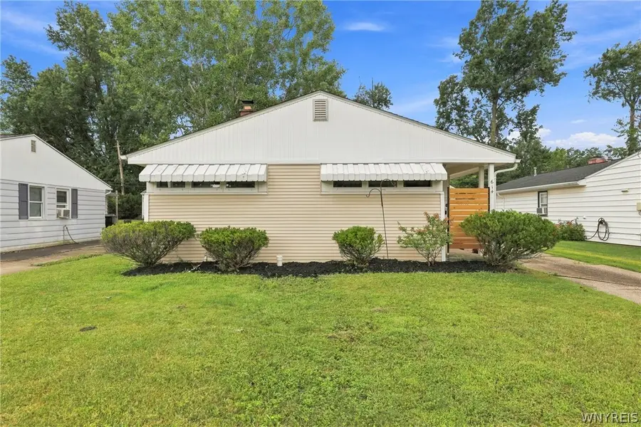 614 Montrose Avenue, Buffalo, NY 14223 - #2