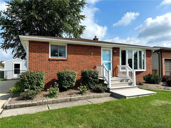 104 Castlewood Drive, Buffalo, NY 14227