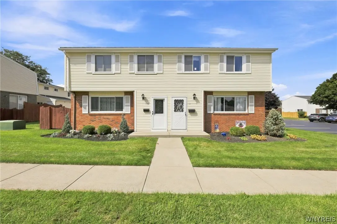 71 Parkview Court, Lancaster, NY 14086 - #1