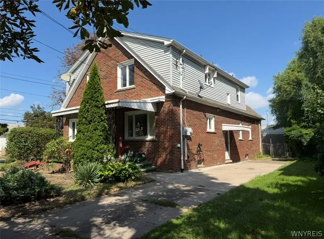 563 27th Street, Niagara Falls, NY 14301 - #1