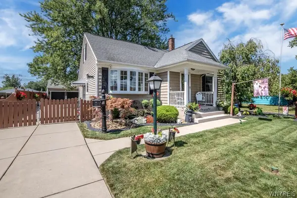 102 Glenhurst Road, Tonawanda, NY 14150