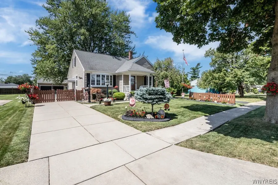 102 Glenhurst Road, Tonawanda, NY 14150 - #2
