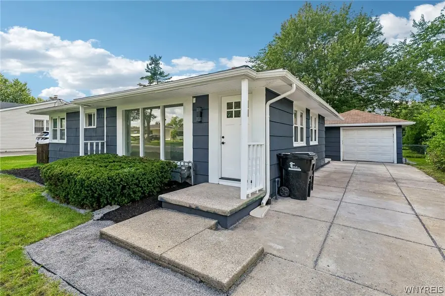 132 Glenhurst Road, Tonawanda, NY 14150 - #3