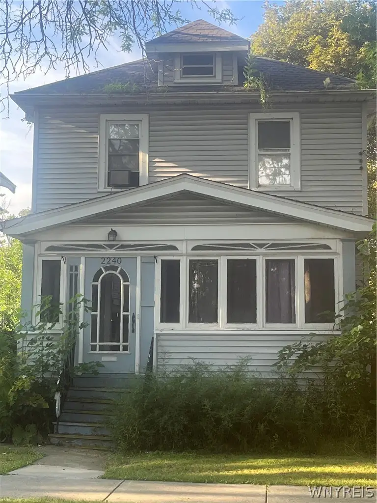 2240 Willow Avenue, Niagara Falls, NY 14305 - #1