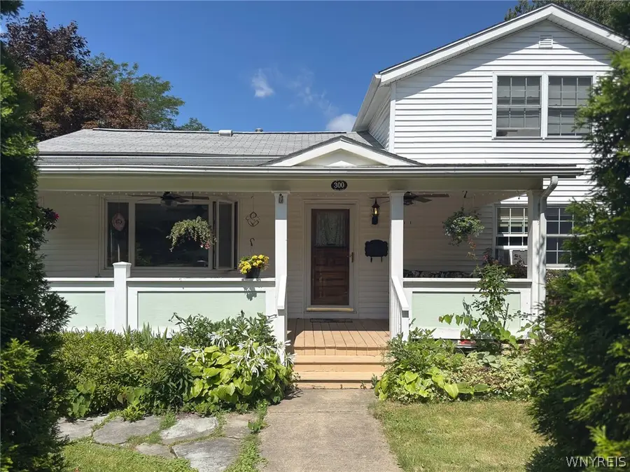 300 Oneida Street, Lewiston, NY 14092 - #2
