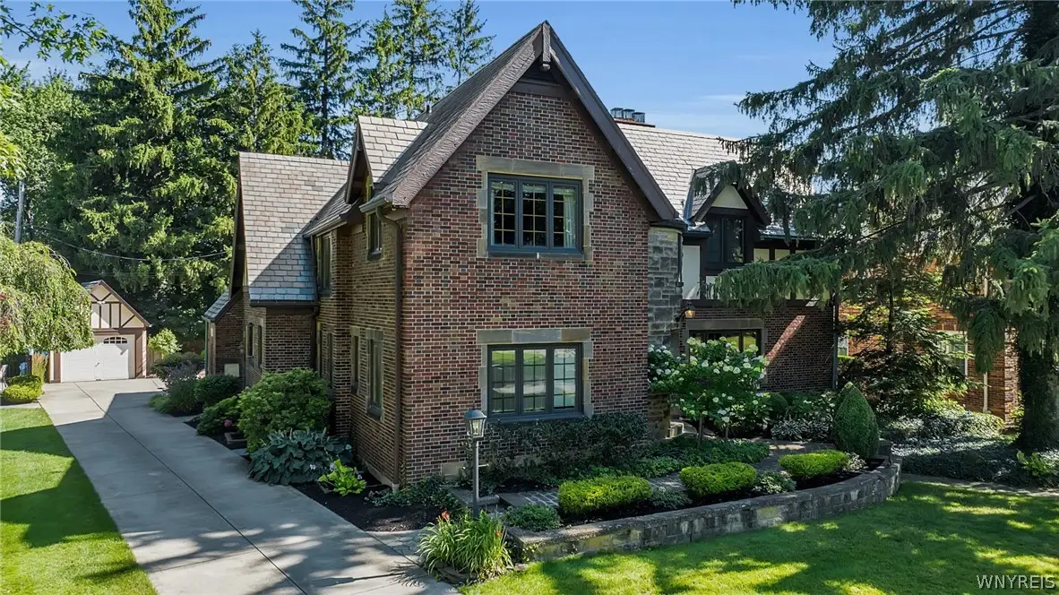 18 Harper Road, Buffalo, NY 14226 - #1