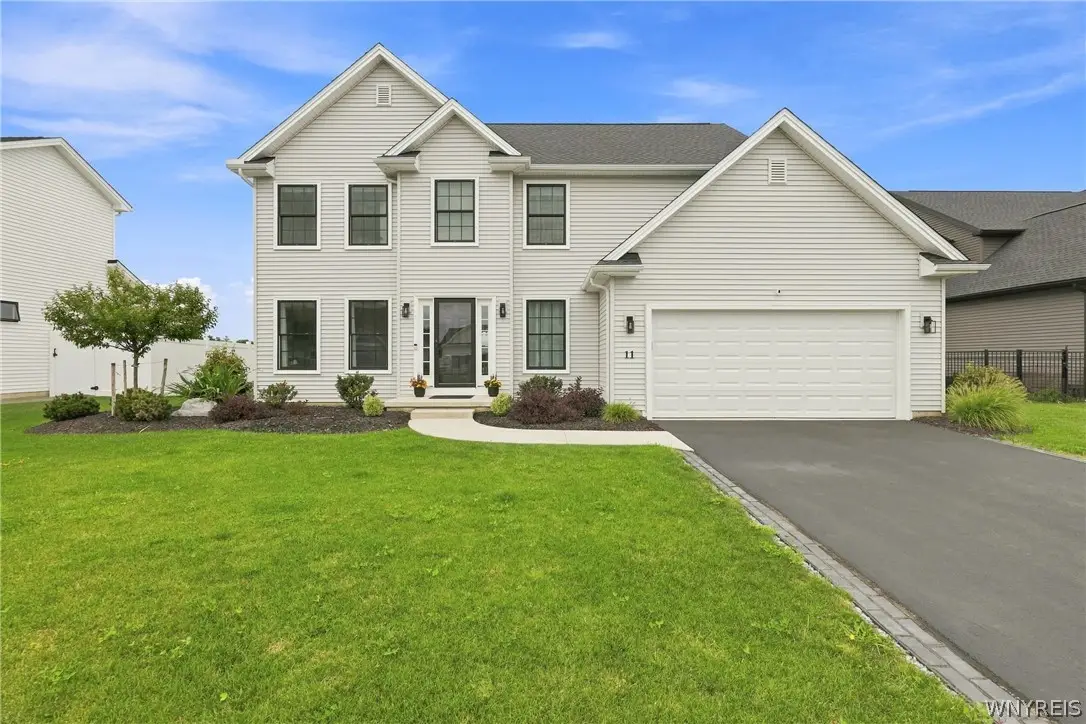 11 Hickory Lane, Lancaster, NY 14086 - #1