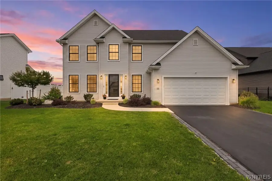 11 Hickory Lane, Lancaster, NY 14086 - #2