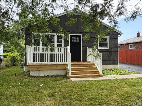 657 72nd Street, Niagara Falls, NY 14304