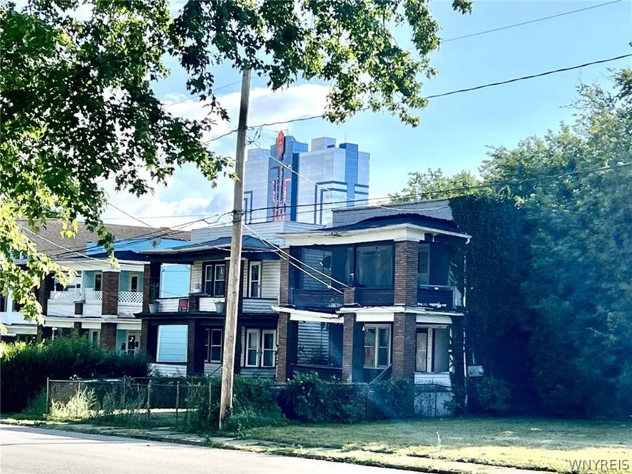 915 Ferry Ave, Niagara Falls, NY 14301 - #3