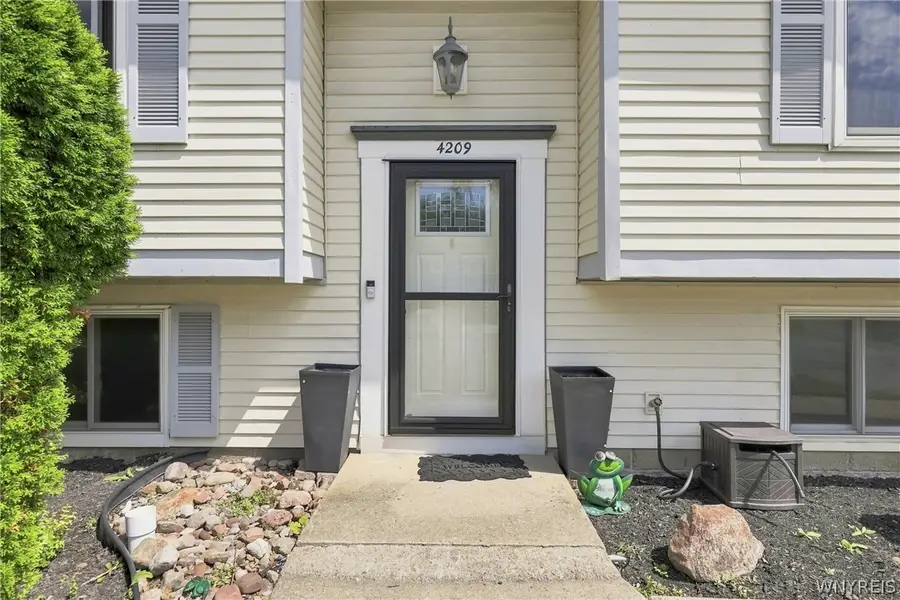 4209 Polly Lane, Hamburg, NY 14075 - #3