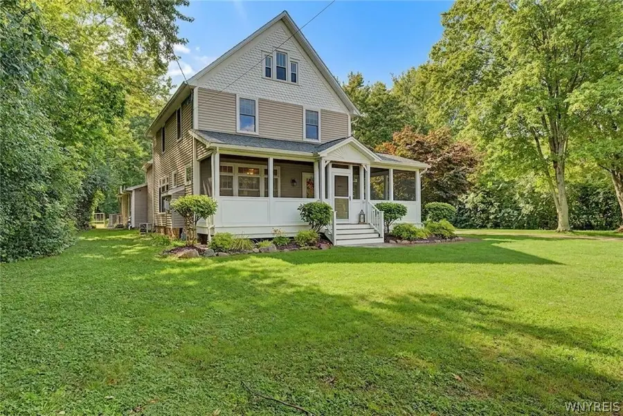 3258 Old Lakeview Road, Hamburg, NY 14075 - #2