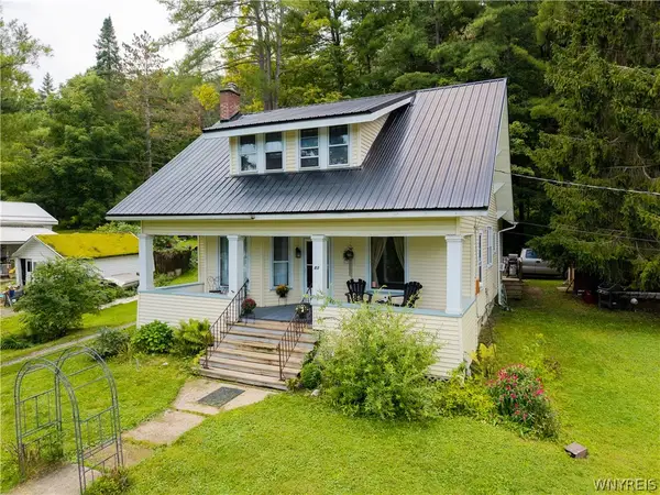81 Wyoming Street, Warsaw, NY 14569