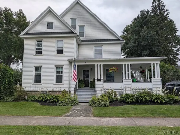 44 Genesee Street, Warsaw, NY 14569