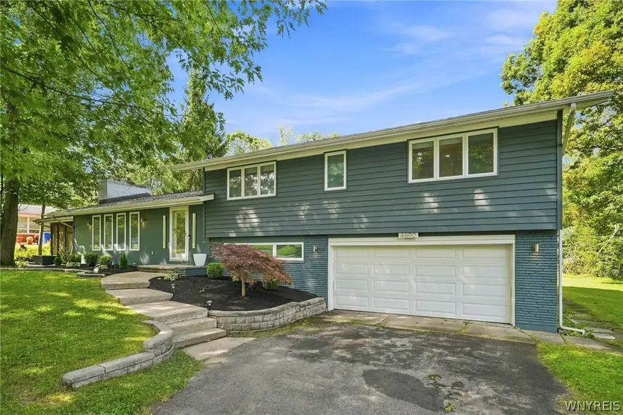 4690 Boncrest Drive W, Buffalo, NY 14221 - #3