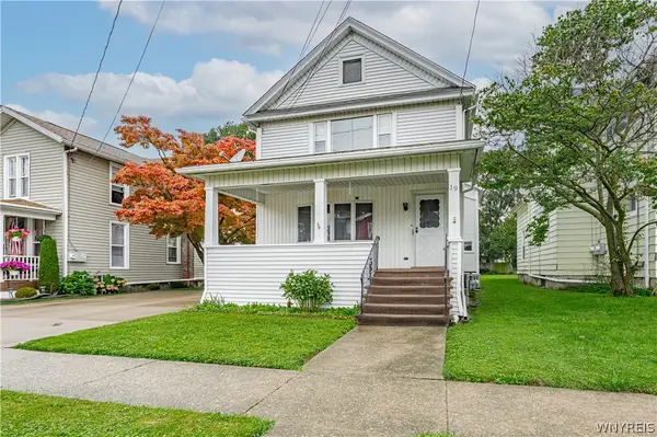 19 Grosvenor Street, Lockport, NY 14094