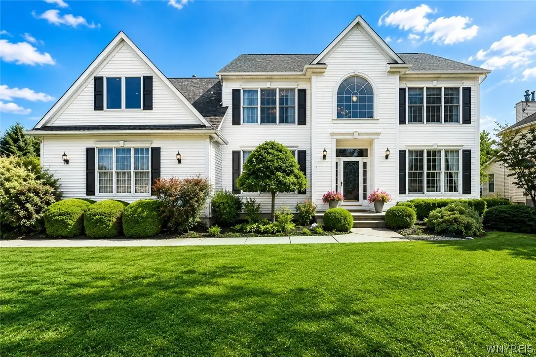 5453 Marthas Vineyard, Clarence Center, NY 14032 - #1