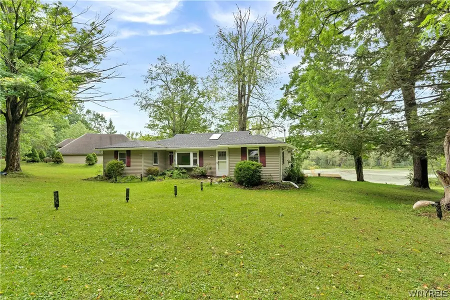 6374 Hunters Creek Road, South Wales, NY 14139 - #2