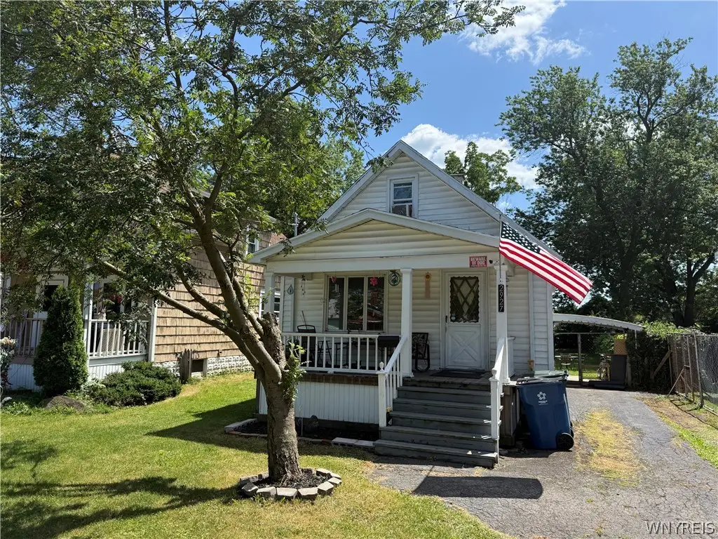 2927 Birch Avenue, Niagara Falls, NY 14305 - #1