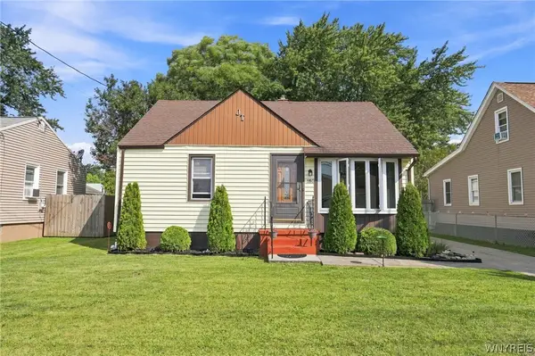 160 Clover Place, Buffalo, NY 14225