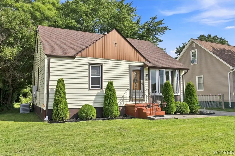 160 Clover Place, Buffalo, NY 14225 - #2