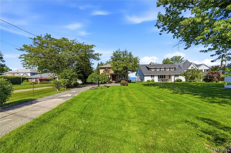 4826 Lake Shore Road, Hamburg, NY 14075 - #2