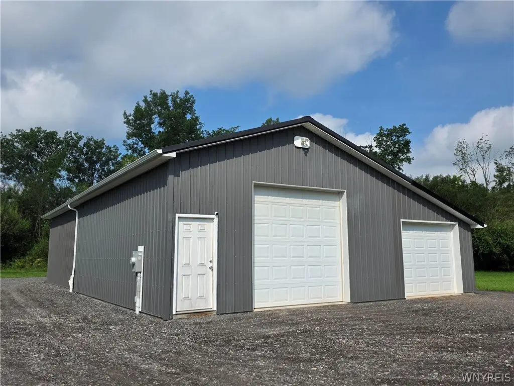 4050 Hoffman Road, Medina, NY 14103 - #1