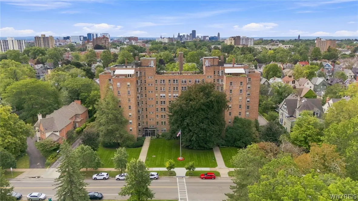 731 W Ferry #3I, Buffalo, NY 14222 - #1