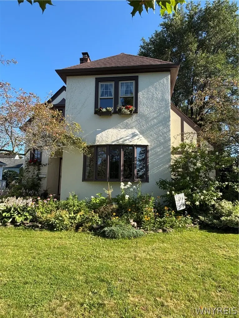 20 Grasmere Road, Lockport, NY 14094 - #2