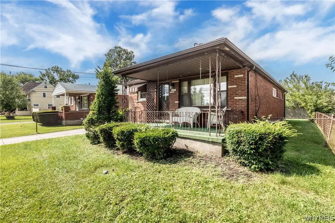 412 72nd Street, Niagara Falls, NY 14304 - #1