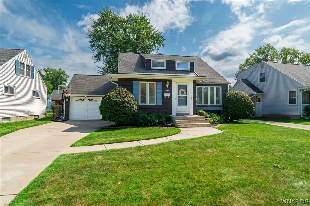 30 Mayfair Lane, Tonawanda, NY 14150 - #1